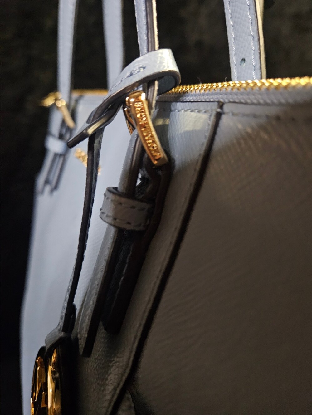 NWOT-Michael Kors Saffiano Leather Jet Set East/West Top Zip Tote - Picture 6 of 14
